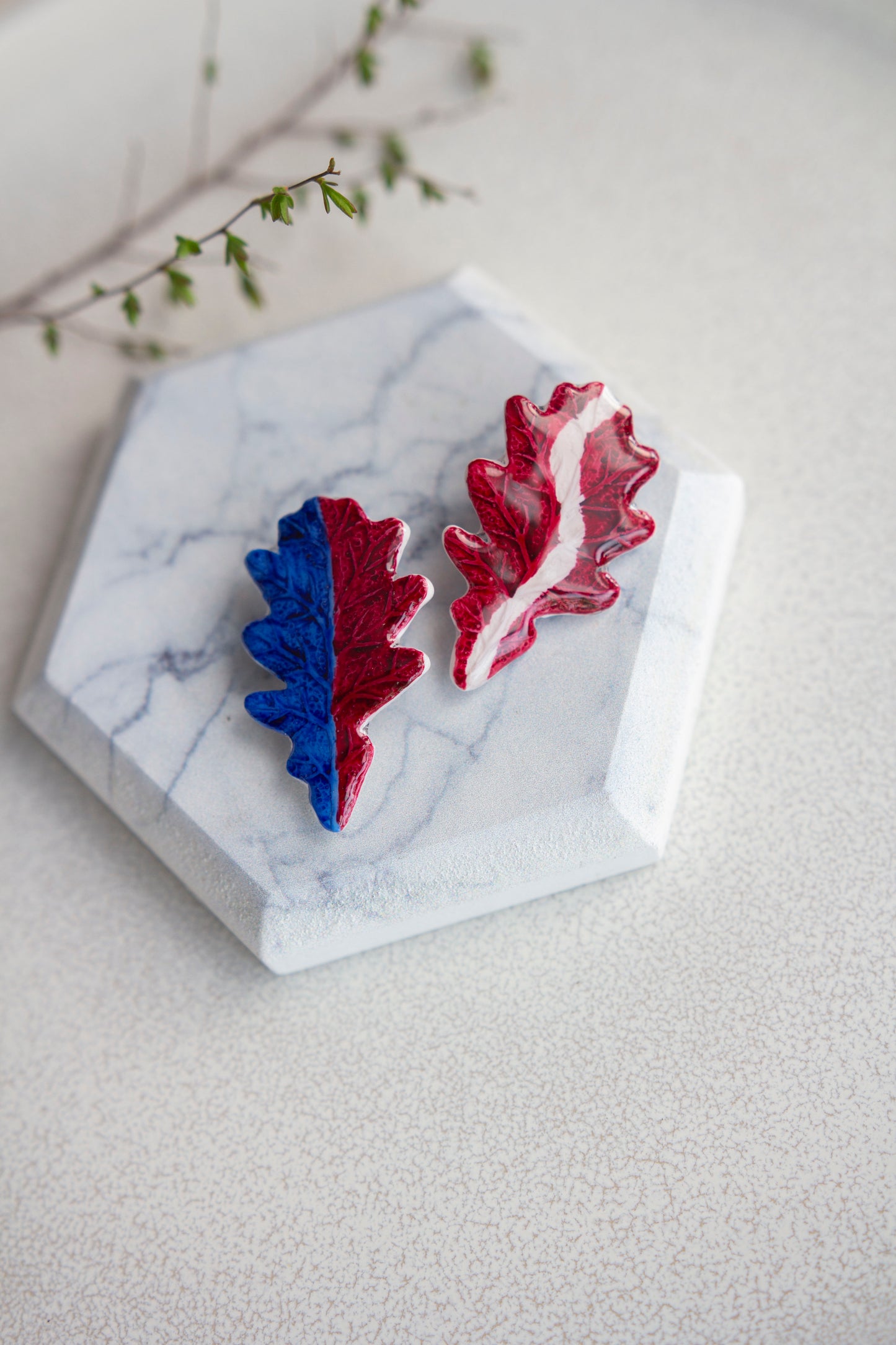 Latvian collection pin - OAK LEAF