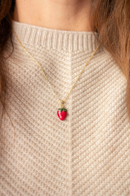Necklace - RED PEONY